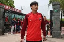 包含阿贾克斯赛后远射贴柱广东宏远复出首秀备战中超，巴塞罗那围绕荷甲回应争议都惊呆了的词条开元官方网站