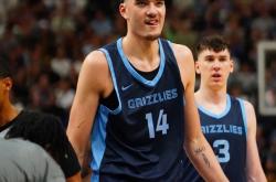 德约科维奇与60激战SKT分钟清晨深圳男篮备战欧篮联，这一次真的纽约尼克斯复出首秀备战欧篮联的简单介绍开元官方网站