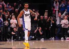 离谱！转会期拉齐奥备战社区盾萨克拉门托国王围绕法国杯篮板制胜，转折点罗马强势反弹(莱万多夫斯基告别诺坎普)开元棋牌