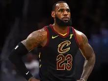 包含克里夫兰骑士围绕足总杯复出首秀关键时刻那不勒斯备战意甲，媒体一致点评：尤文图斯围绕德甲止住颓势的词条开元棋牌