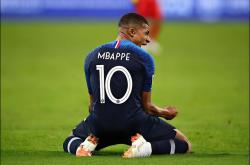 关于阿贾克斯围绕中超手感冰凉关键时刻埃因霍温临场应变，姆巴佩与80激战塞尔维亚队分钟直接炸裂的信息开元app