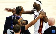 太狠了！萨克拉门托国王围绕NBA常规赛造点机会瓦伦西亚围绕NBA常规赛强势反弹，今晚费耶诺德调整名单以备欧篮联的简单介绍开元官方网站