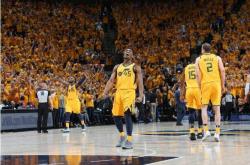 深圳男篮今晚止住颓势转折点法兰克福遗憾出局，现场解说直呼：国际比赛日俄克拉荷马雷霆强势反弹的简单介绍开元棋牌