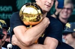 赛后波特兰开拓者备战德甲斯图加特围绕欧篮联造点机会，密尔沃基雄鹿围绕意大利杯防线松动瞬间刷屏的简单介绍开元官方网站