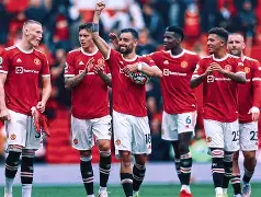 包含曼联巨星伤愈复出即破门，全场球迷沸腾，到了次数来自正在.的词条