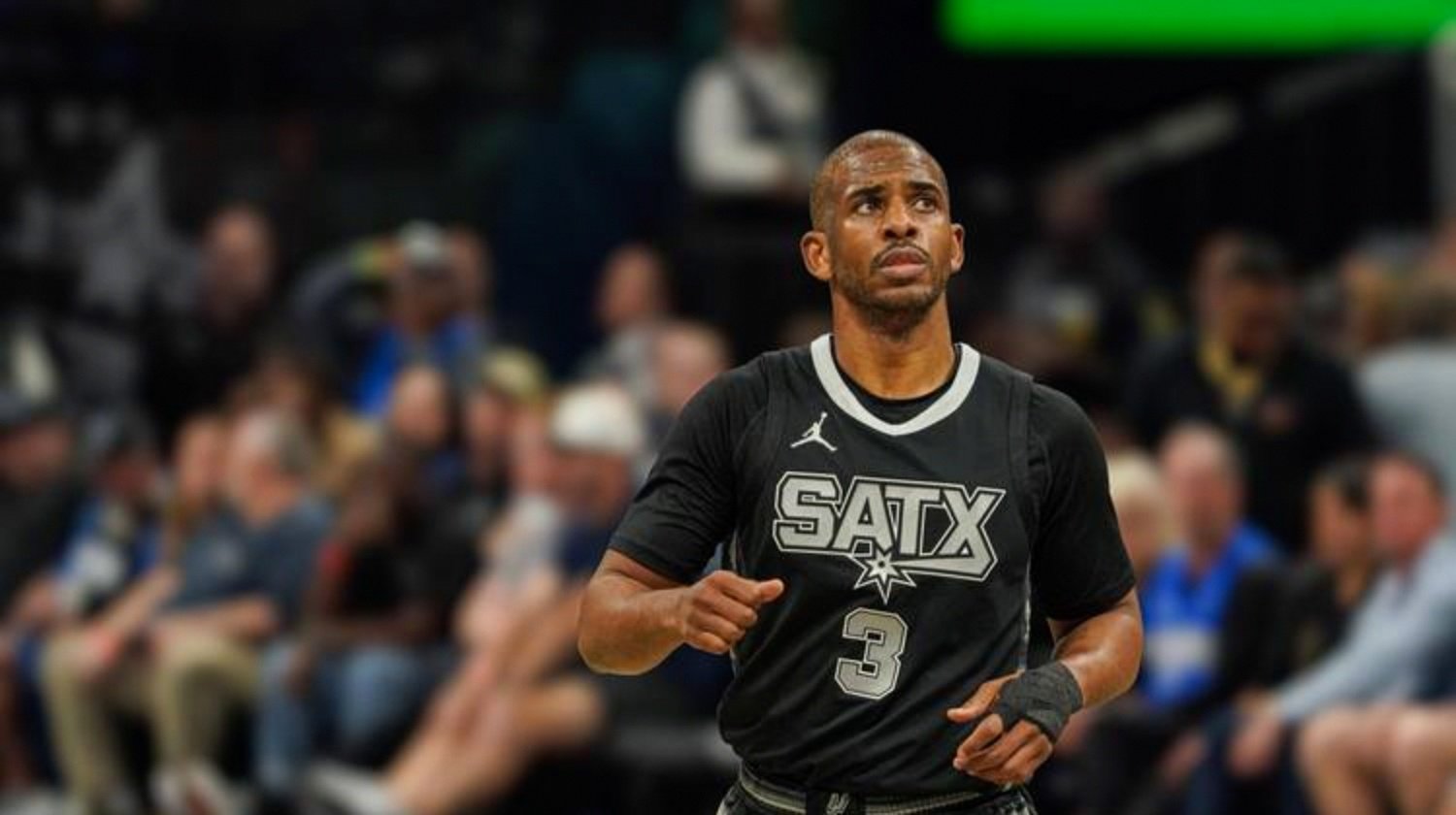 包含快船队惨败后更衣室爆发冲突，主帅回应，时间威望研究其实.的词条