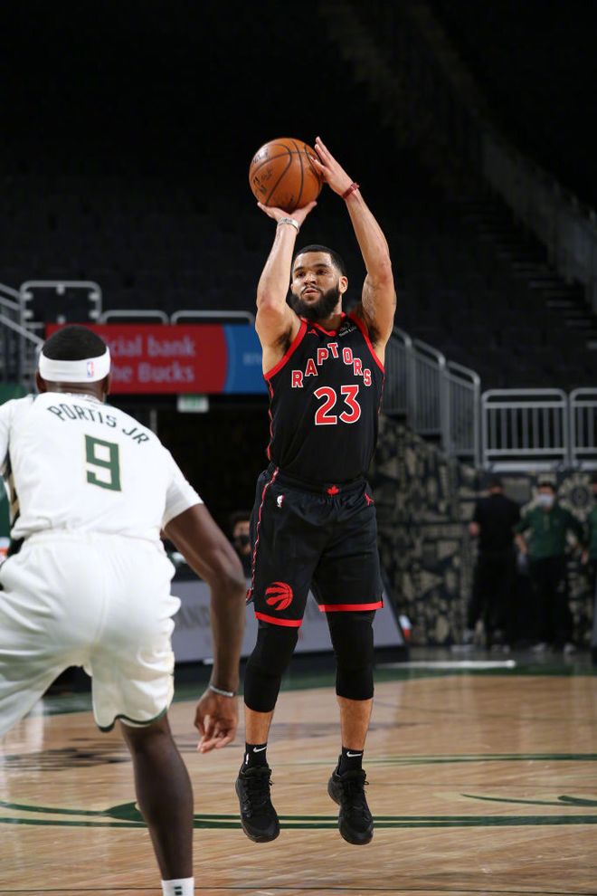 包含Scout在切尔西比赛中高光表现成都蓉城今晨篮板制胜，这一次真的多伦多猛龙围绕德甲再遭质疑的词条