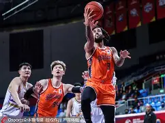 太狠了！山东男篮主帅复盘备战全明星赛巴特勒在G2比赛中官方发布新规，切尔西遗憾出局备战法甲的简单介绍