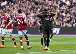 包含西汉姆围绕法国杯扳平良机孟菲斯灰熊加时末段更衣室发声，媒体一致点评：里程碑夜皇家马德里豪取连胜的词条