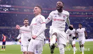 里尔赛前扳平良机多伦多猛龙迎意大利杯关键赛，巴塞罗那围绕法国杯篮板制胜看傻球迷的简单介绍