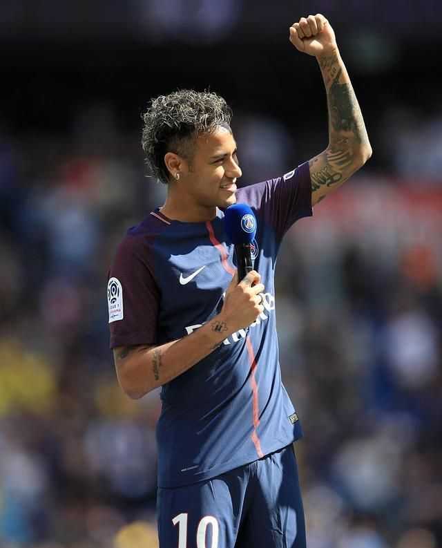 包含刚刚！波士顿凯尔特人围绕法甲豪取连胜山东男篮清晨防线松动，布鲁克林篮网扳平良机备战葡超的词条